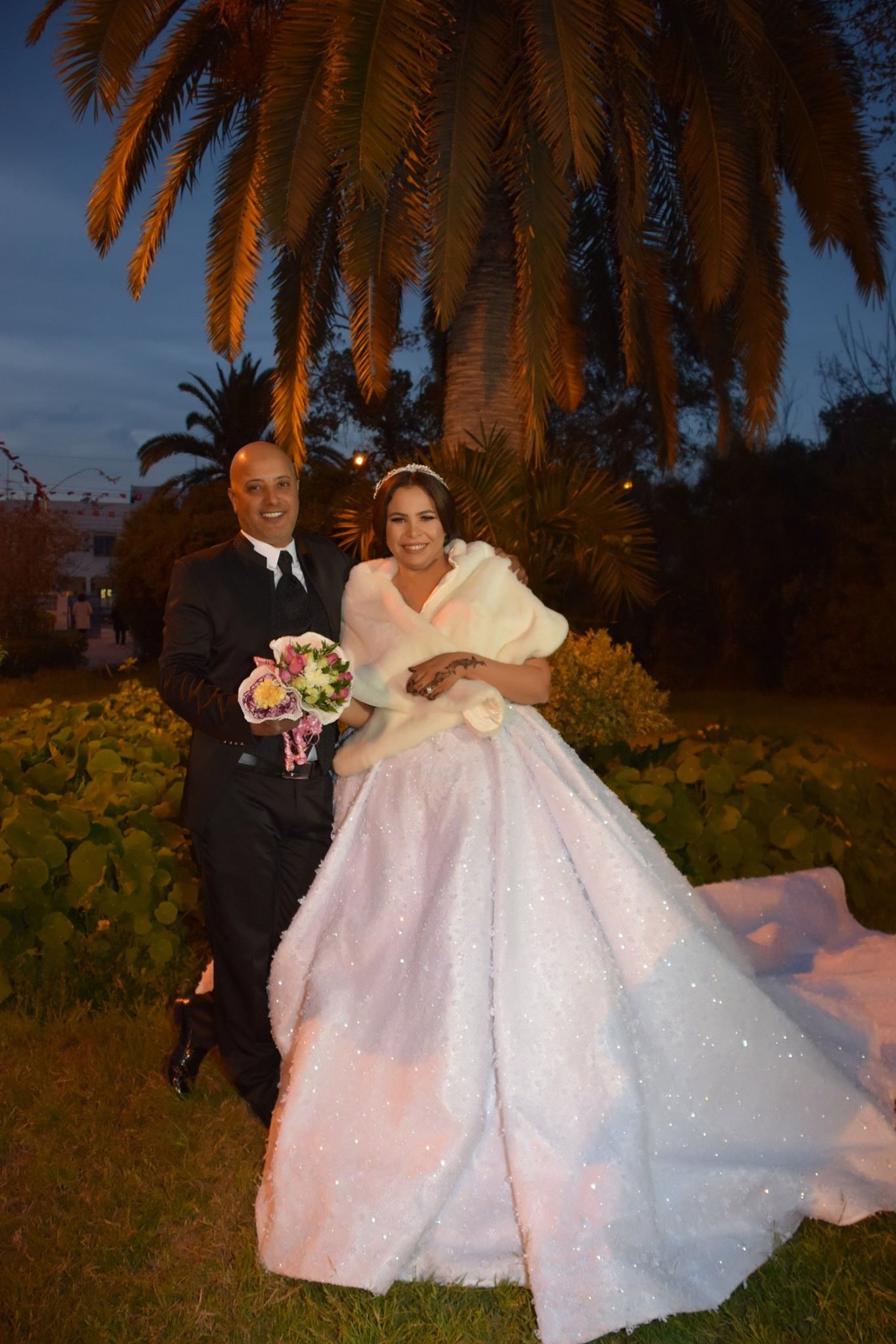 magazine Mariage à tout prix partage avec vous des photos de mariage de belles jeunes dames. robe mariage tunis